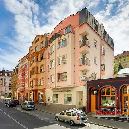 Carla Apartament *